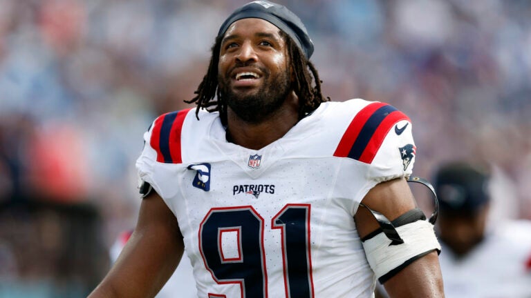 New England Patriots defensive end Deatrich Wise Jr. (91) walks off the field after the second quarter at Nissan Stadium.